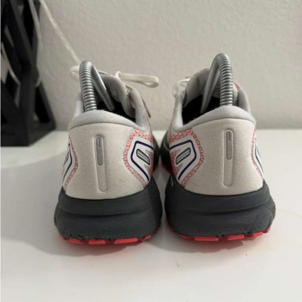 Brooks ghost 14 Women's Athletic Shoes - White and Pink - Picture 3 of 8